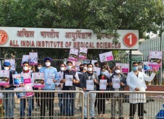 Nationwide doctors protest against Mixopathy